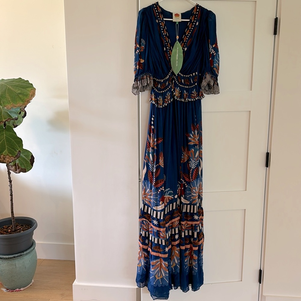 BNWT FARM Rio chiffon long dress